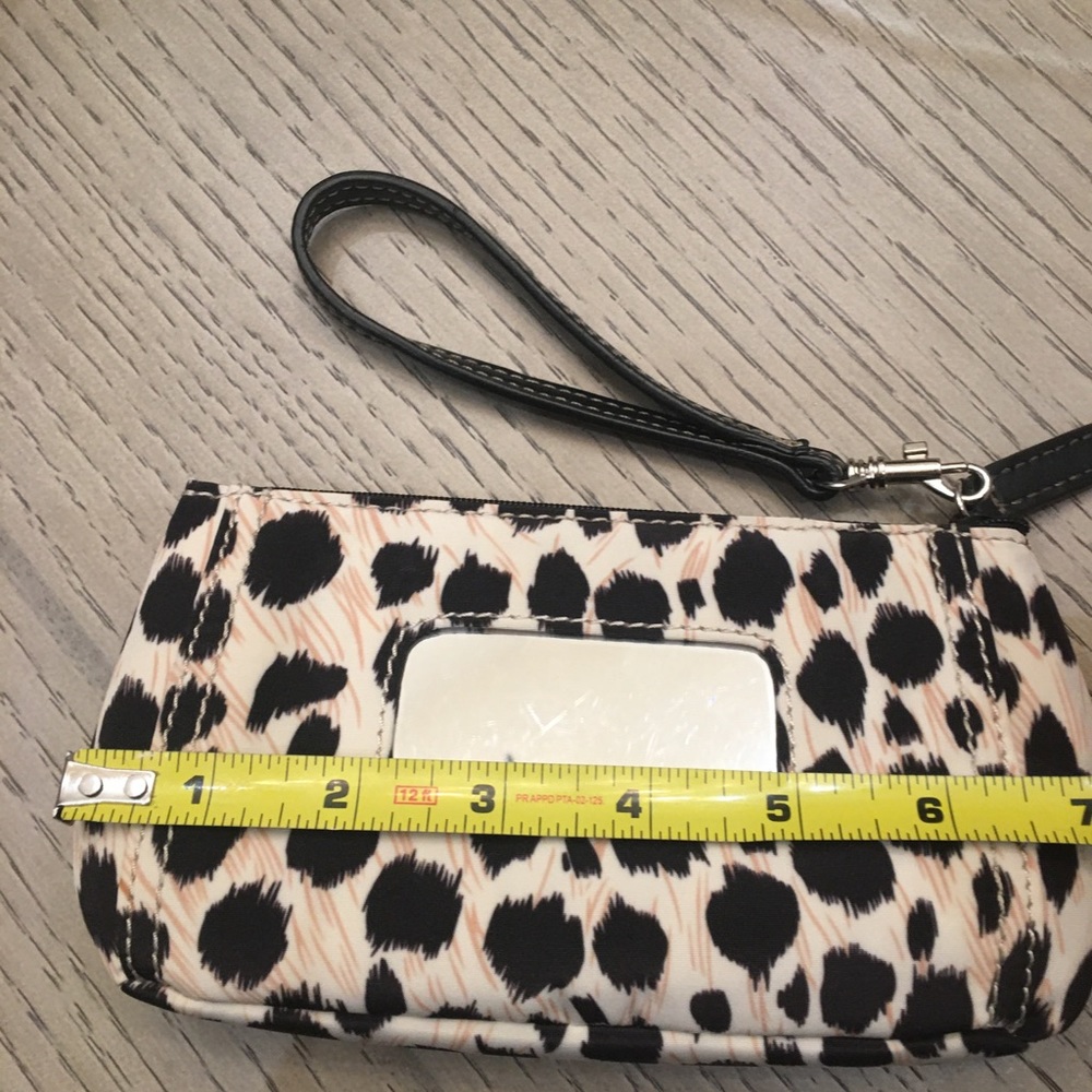 Wristlet - Picture 2 of 6